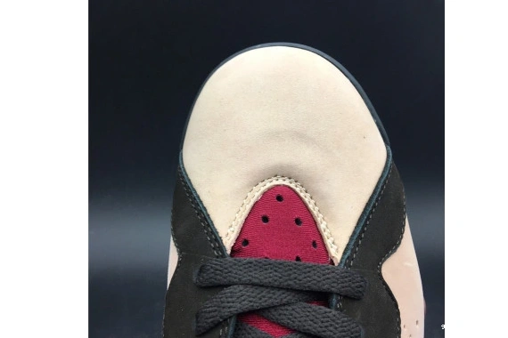 Shimmer Patta 7 Retro  Jordan AT3375-200 AT3375-200 0325